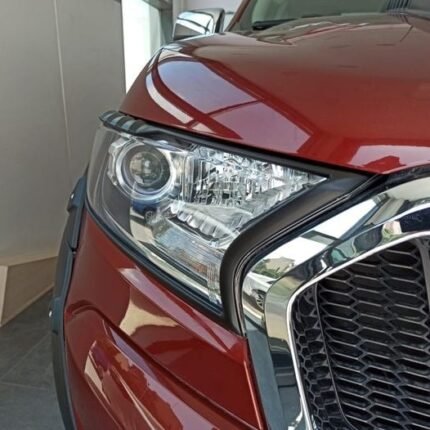 RANGER IÇIN UYUMLU 2012-2016 T6 FAR ÇERÇEVESI SIYAH