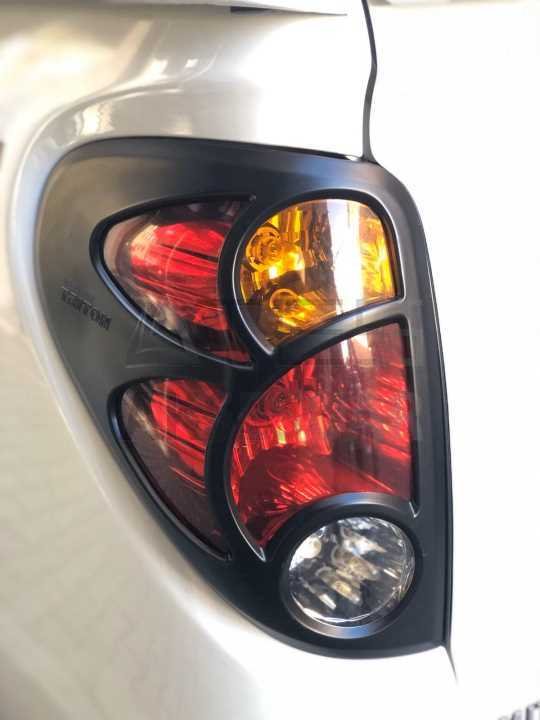 mil200skap08-b-20210616210235.jpeg MITSUBISHI L200 2008-2014 STOP ÇERCEVE KAPLAMA SIYAH - Görsel 1